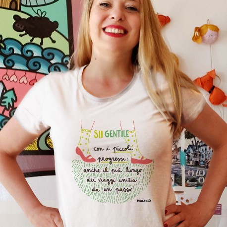 Sii gentile con i piccoli progressi | T-shirt donna